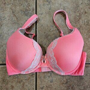 Victoria's Secret Body By Victoria padded perfect coverage bra